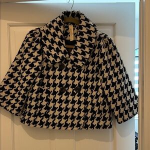Stylish Black and White Houndstooth Blazer